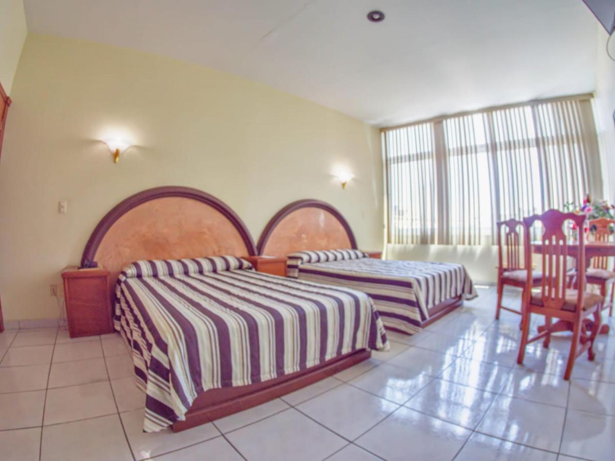 Hotel Plaza Sahuayo Ngoại thất bức ảnh