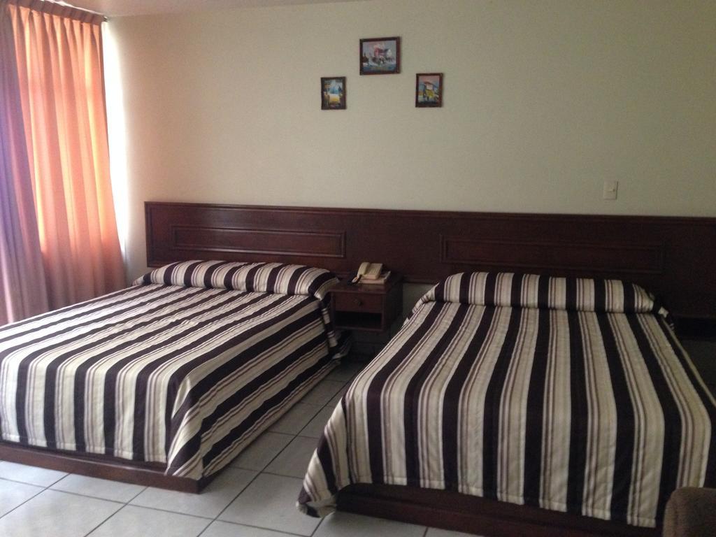 Hotel Plaza Sahuayo Ngoại thất bức ảnh
